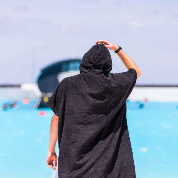 URBNSURF Hooded Towel - Image 2